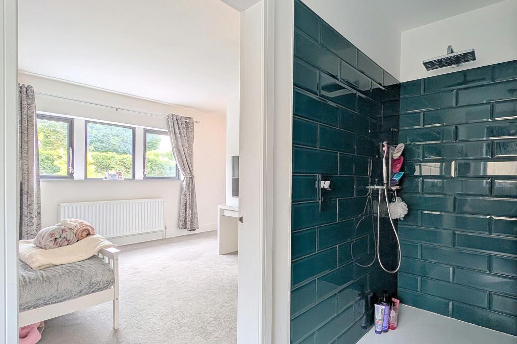 PXL_20250606_142544445