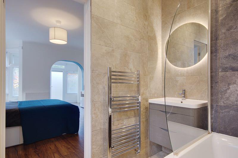 Bedroom One Ensuite