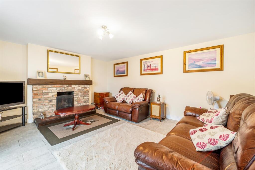 The Hollies (Stickney)-25.jpg