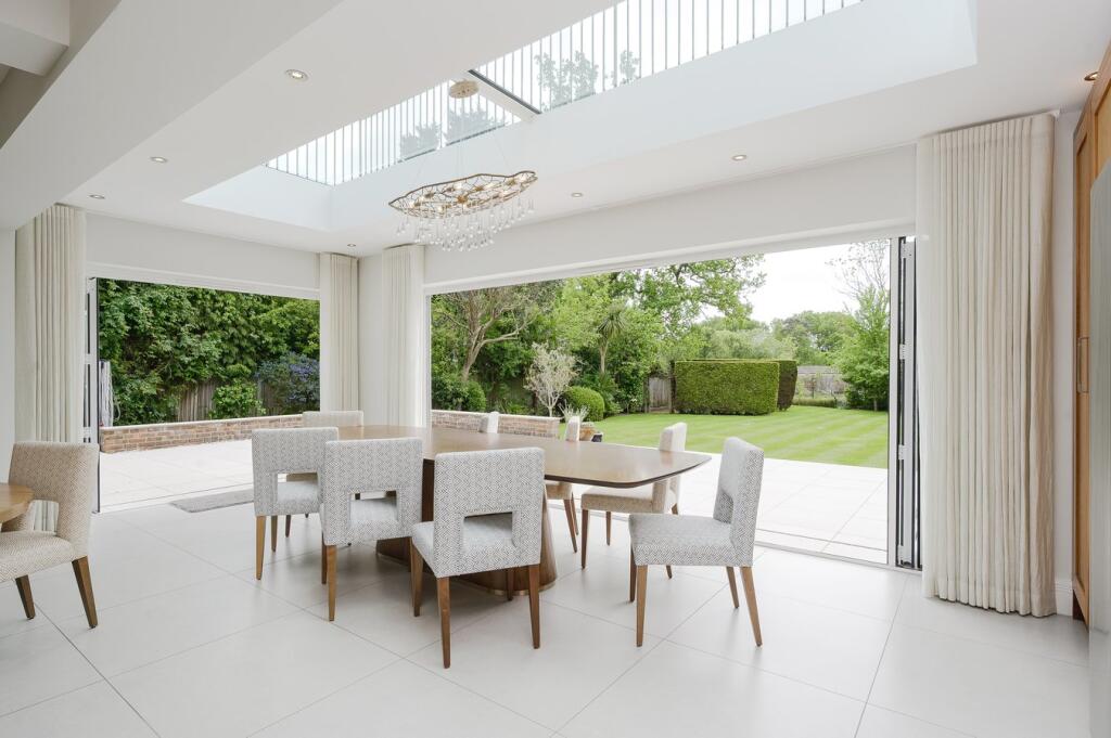 Dining Room to Terrace