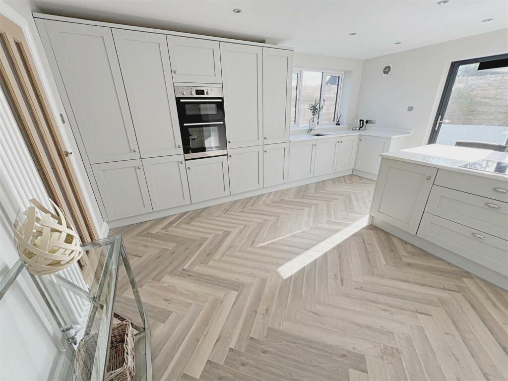 KITCHEN/LIVING/DINING AREA