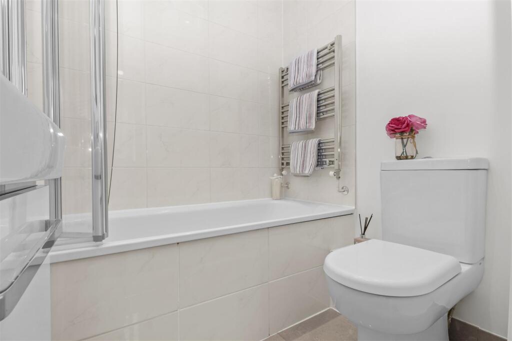Main Bathroom
