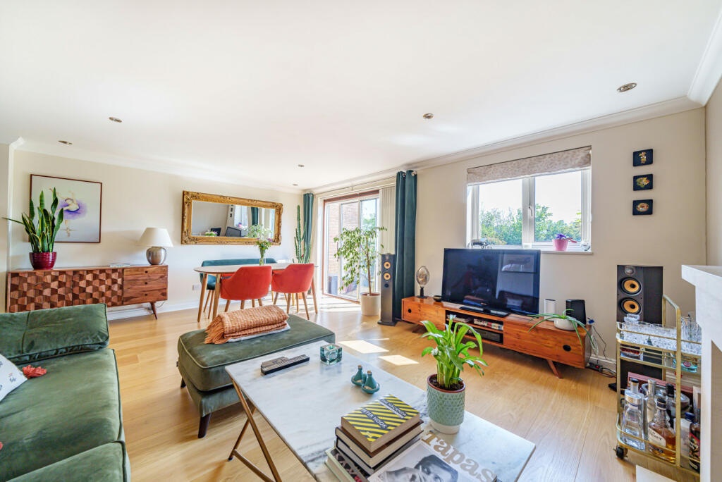 988108 (12).jpg