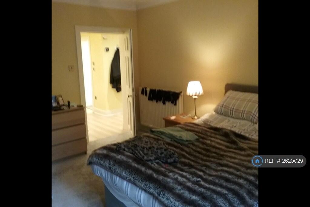 Master Bedroom With En Suite