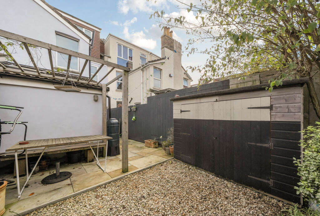 1382382-4-691c701...