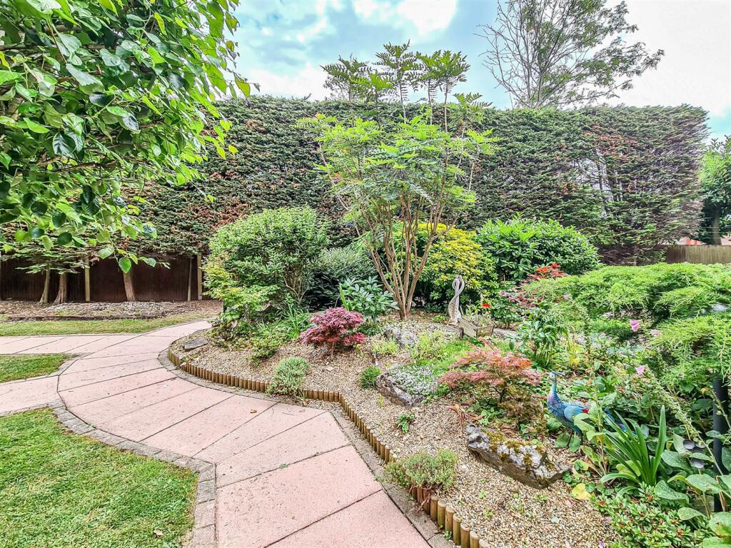 communal gardens