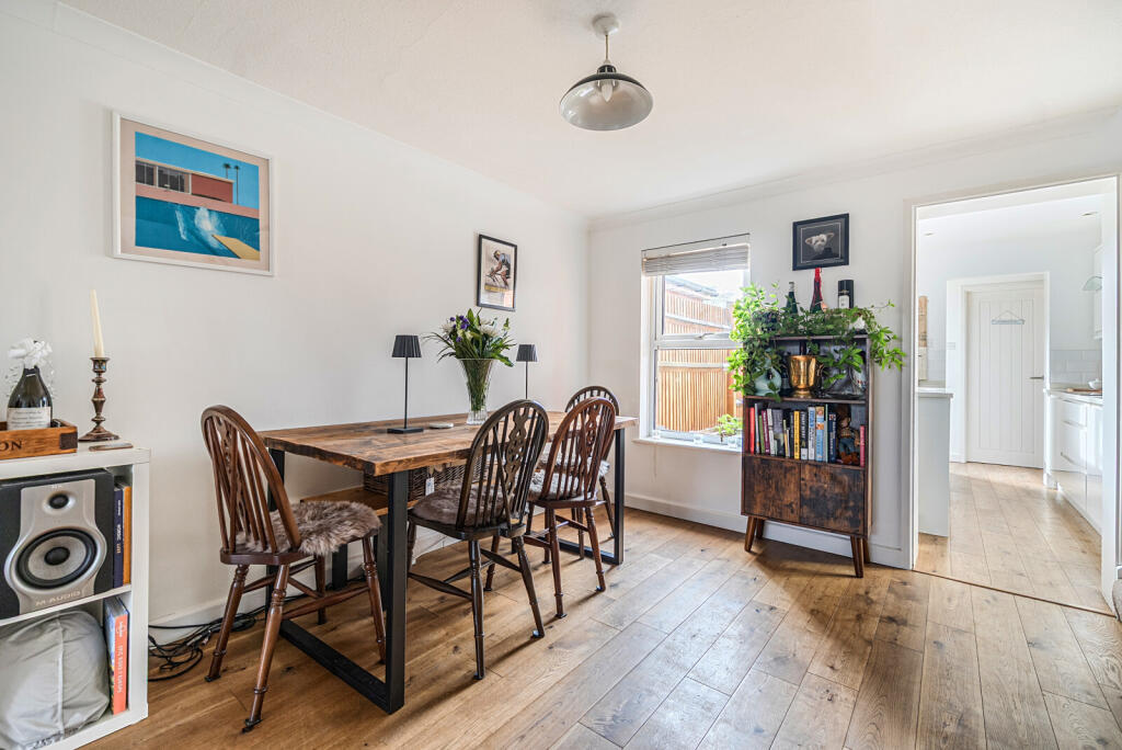 1365827-15-68f0e4...