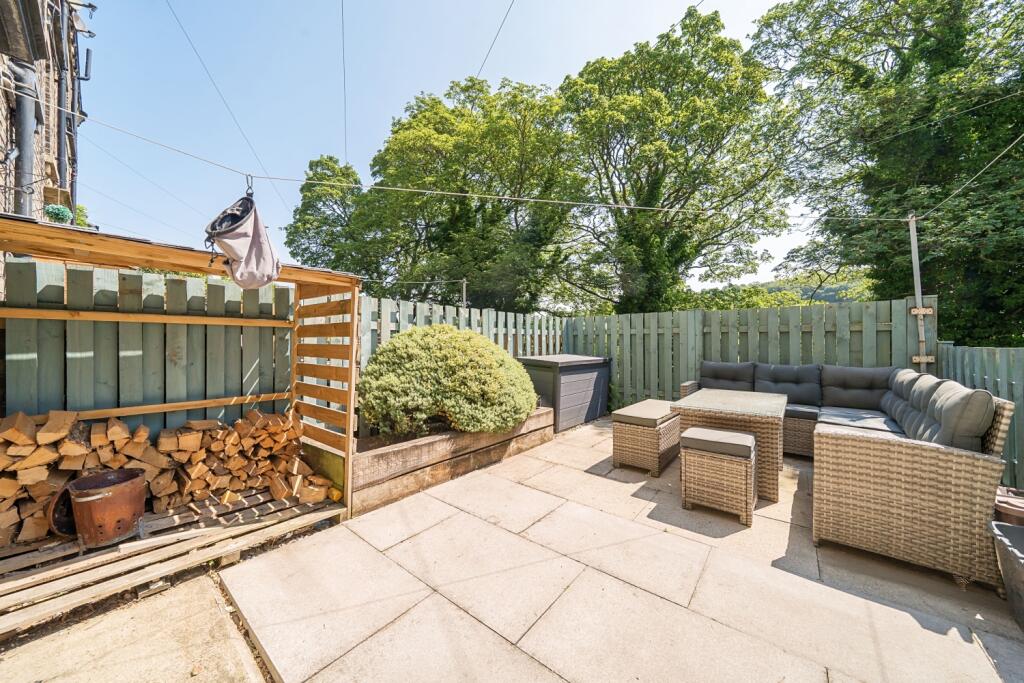 1309677-17-6853f2ec32c12