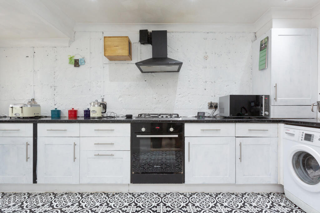 general 78 Park Lane