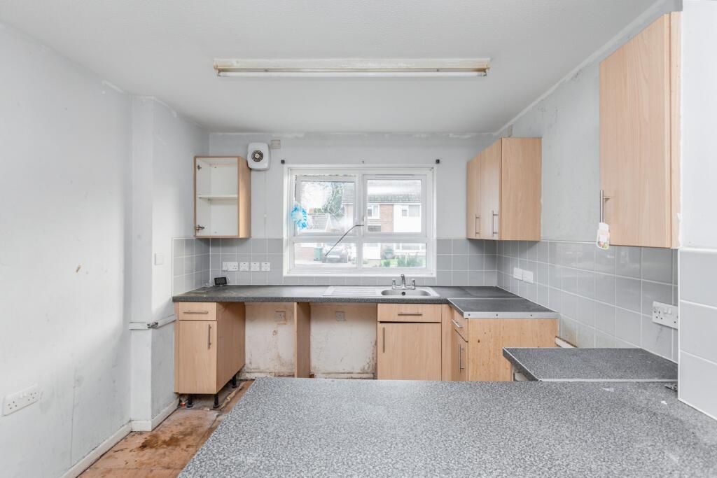 8 Haddington Way, Aylesbury, Buckinghamshire, HP20 1HH