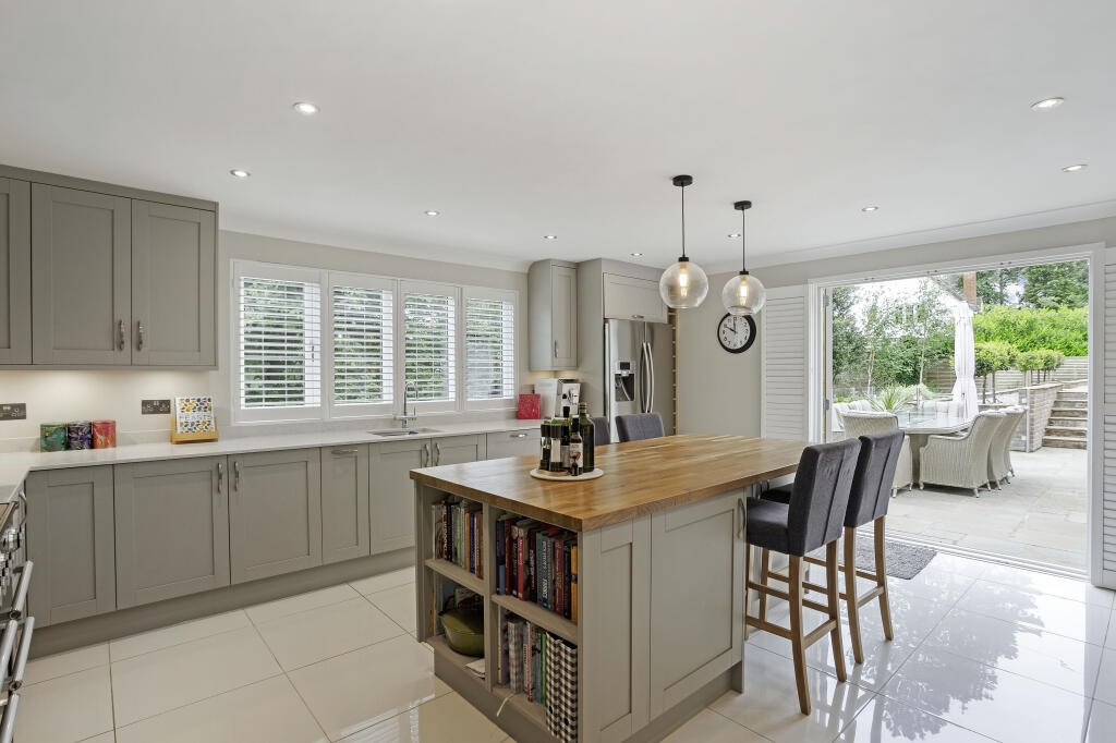 Kitchen/Breakfast