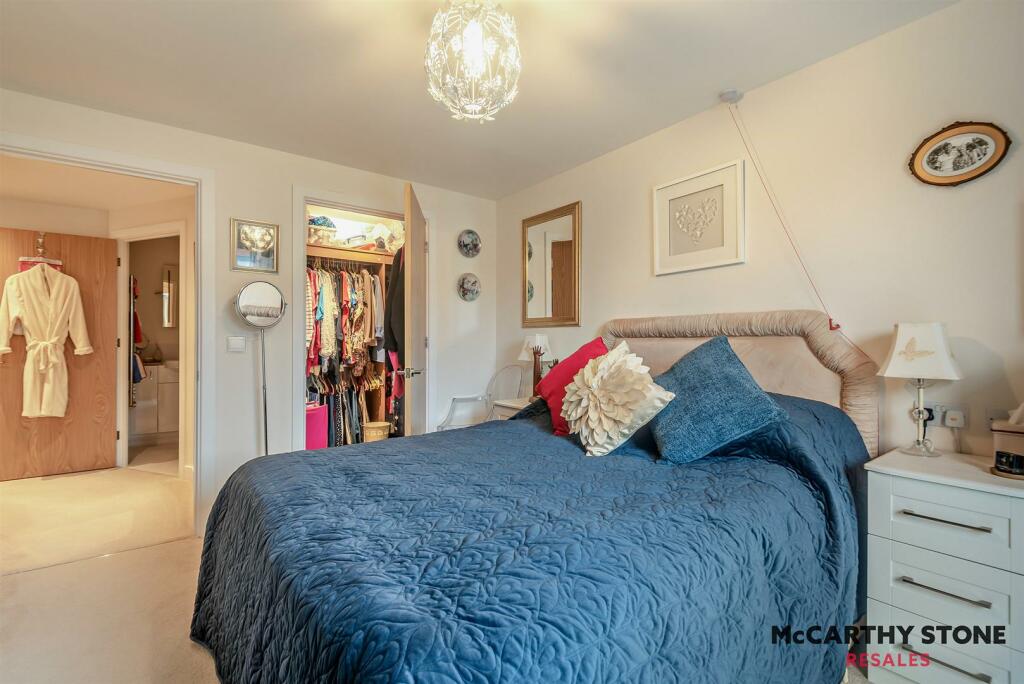 8622779-interior20-800.jpg