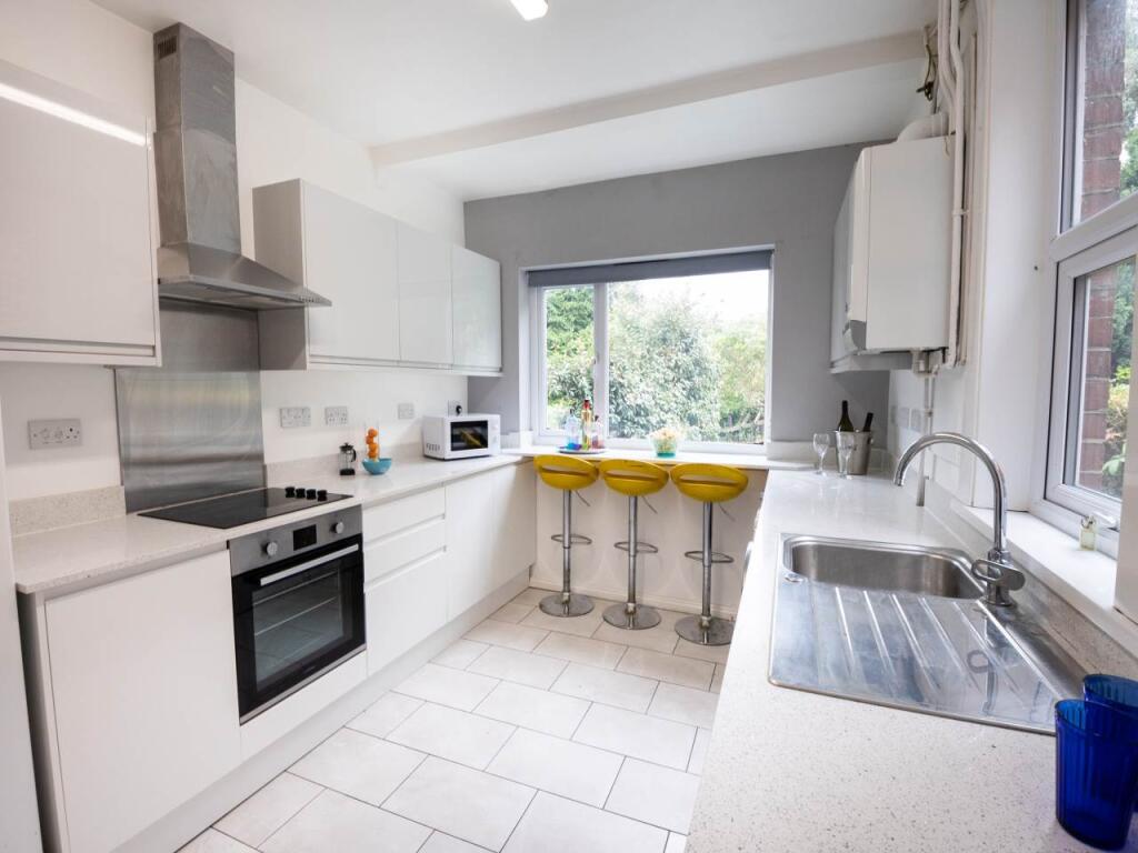 15_St_Martins_Road_C