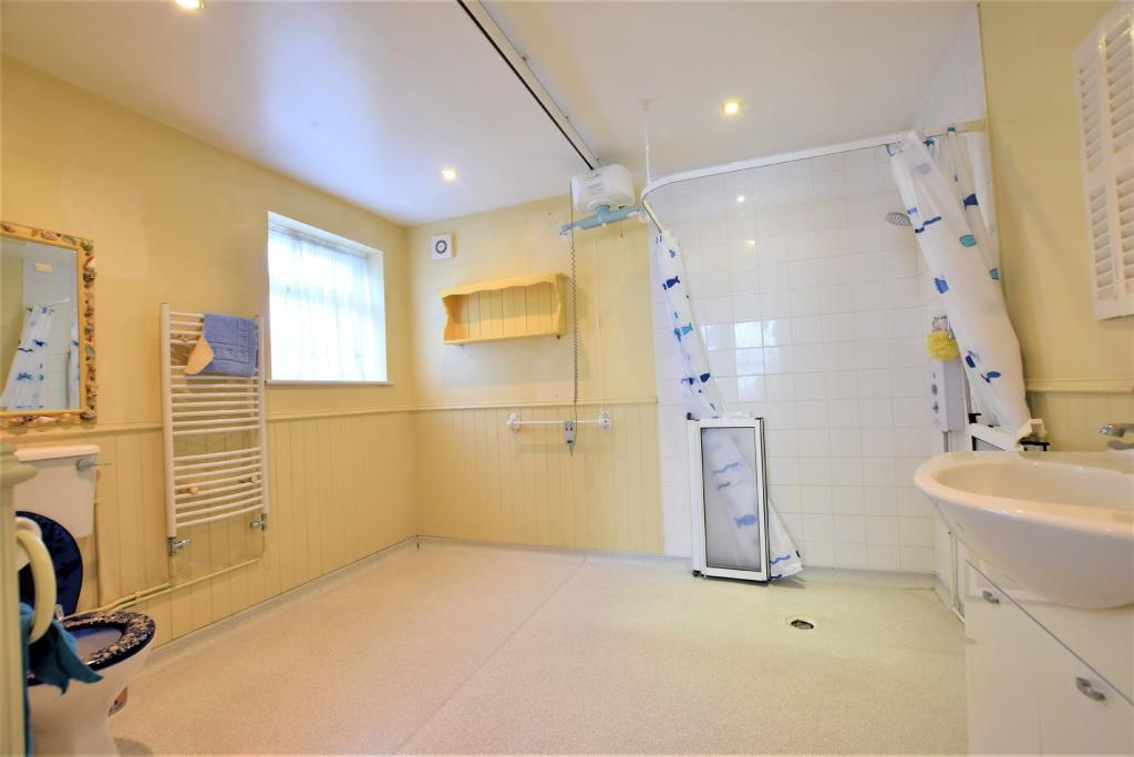 WET ROOM