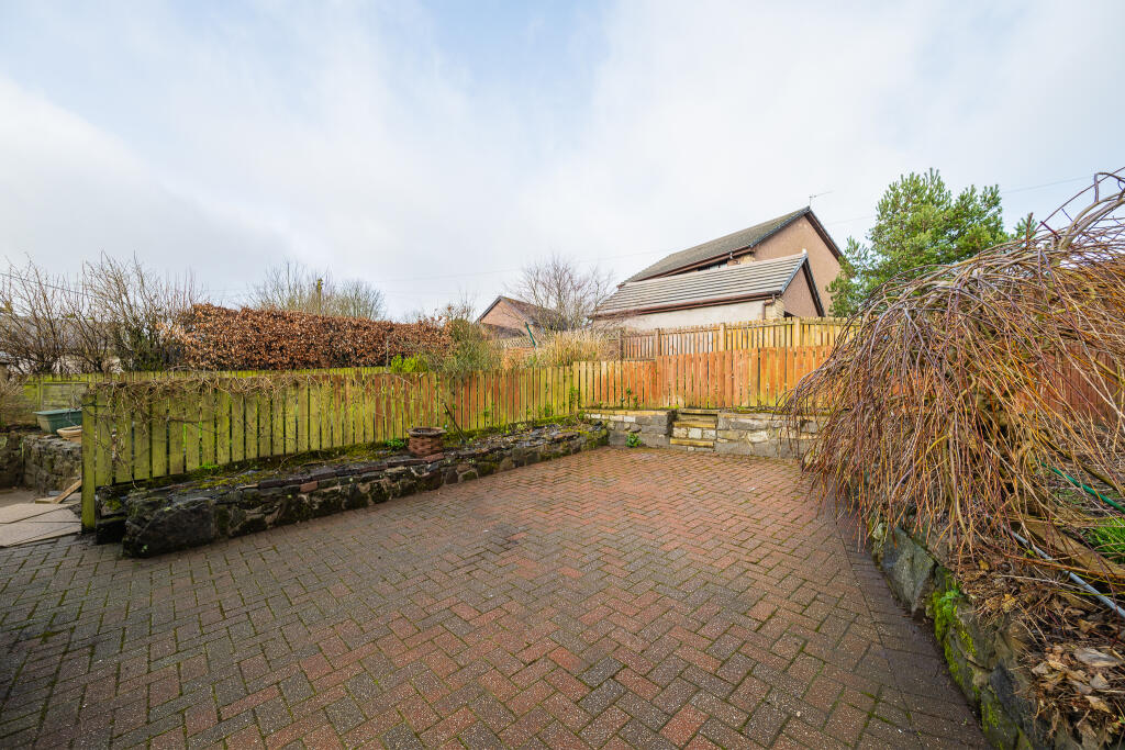 Driveway/ Rear Garden
