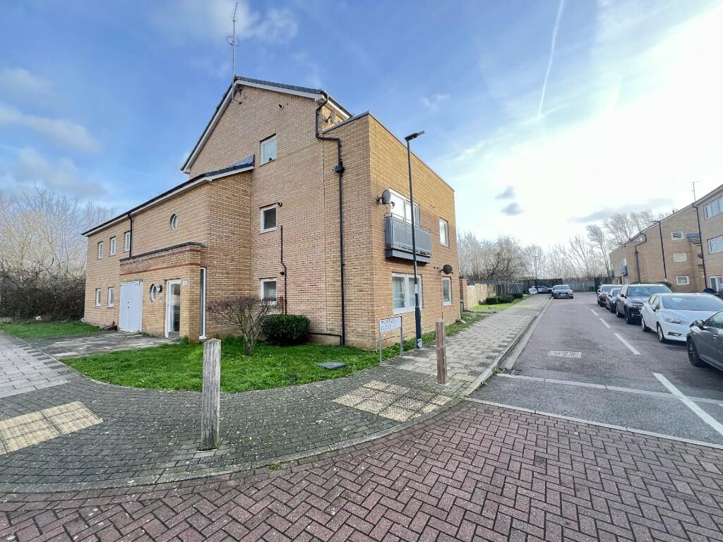 Miles Drive, London, SE28