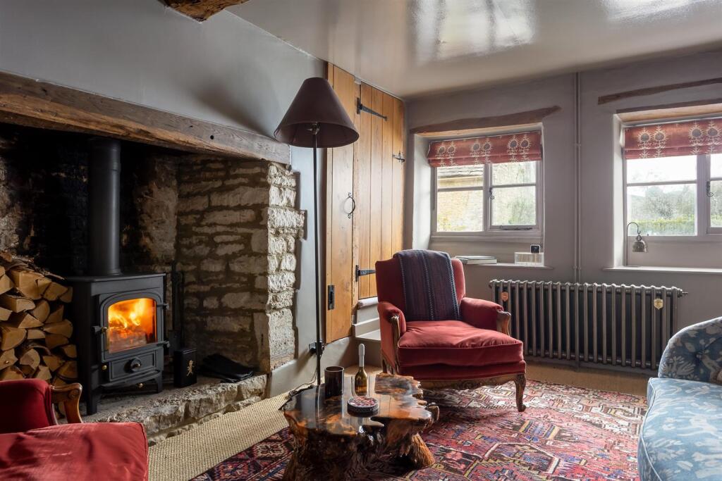 53 - 40-41 Barnsley - GL7 5EE - Web.jpg