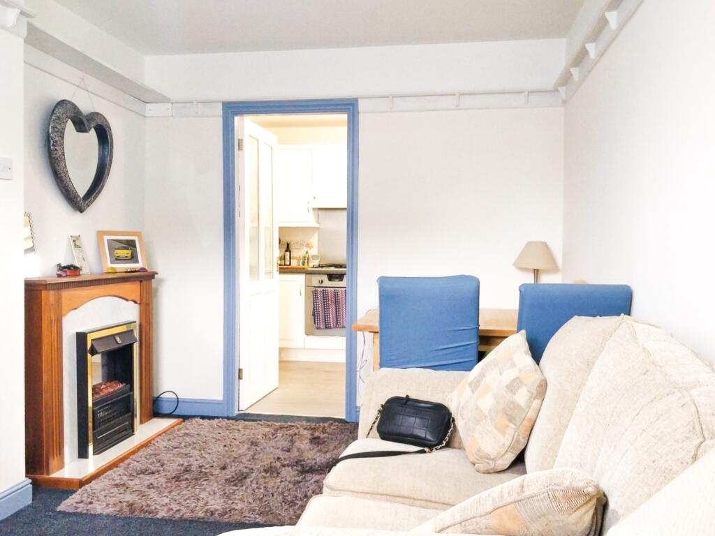 Dundas EweMove Saltburn 8