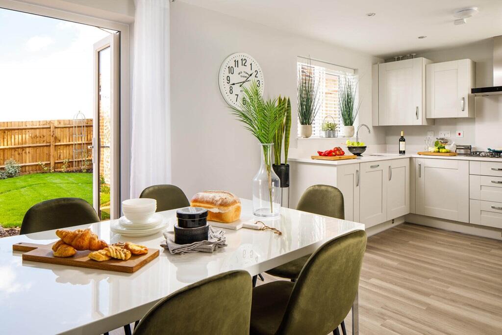 Overlook the garden from your kitchen