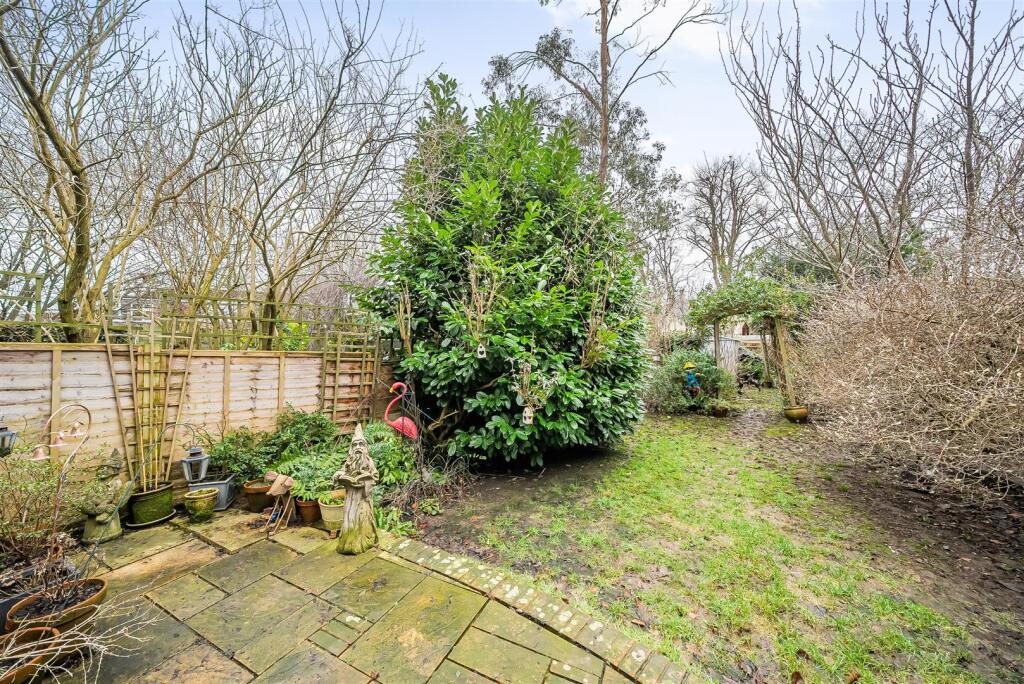 Norwich Way - Garden.jpg