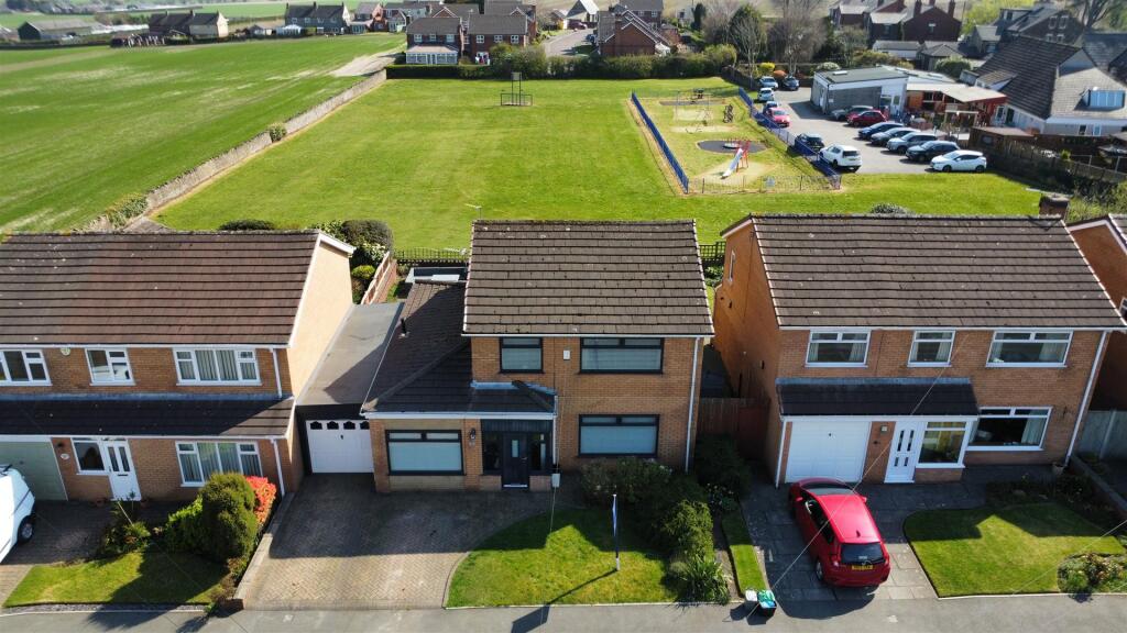 Highfield Drive View