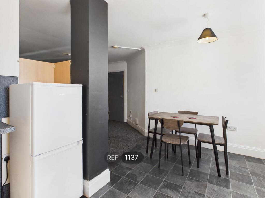 Kitchen / Living area