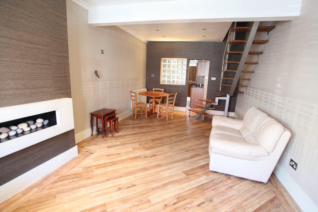 85 grantham