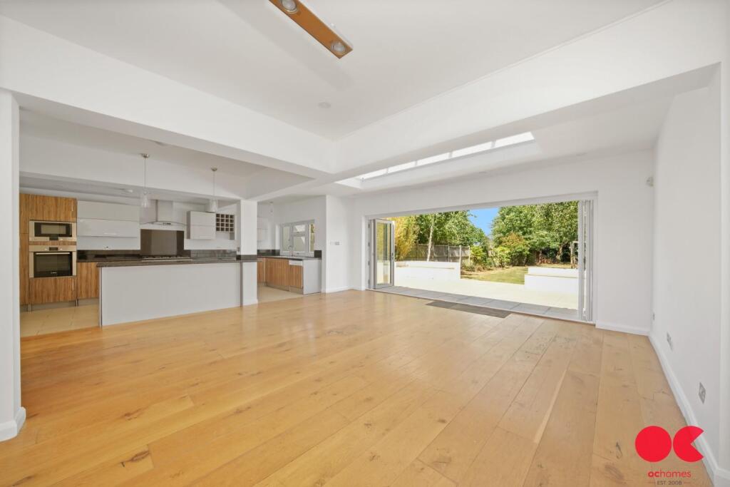 Photo 24-06-2025, 14 28 25.jpg