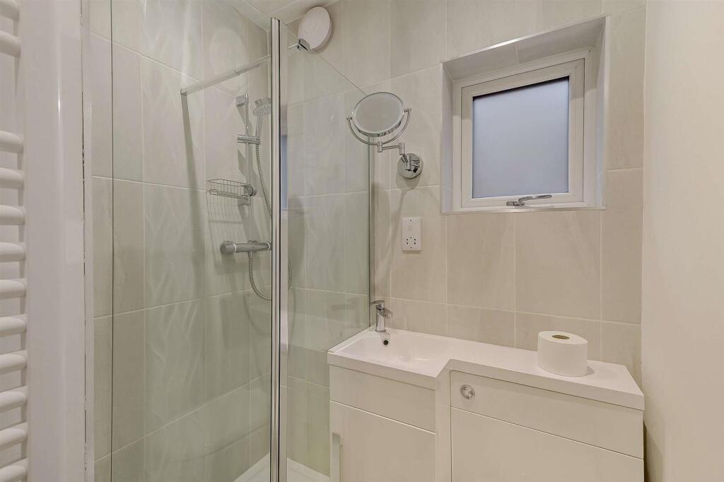 8673805-interior16-800.jpg