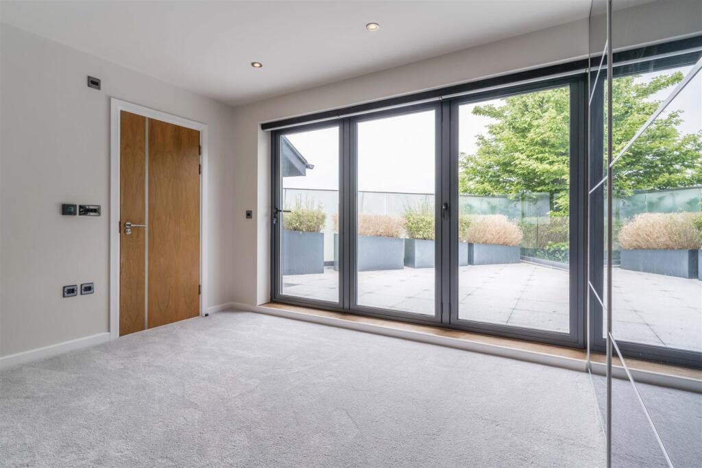 72 Dyke Road Low Res-39.jpg