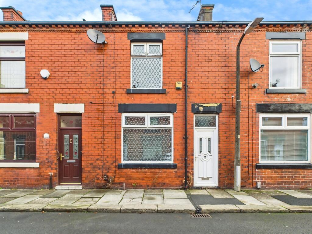 Glass Street, Farnworth, BL4