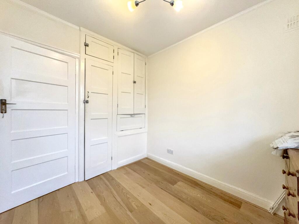 Single bedroom