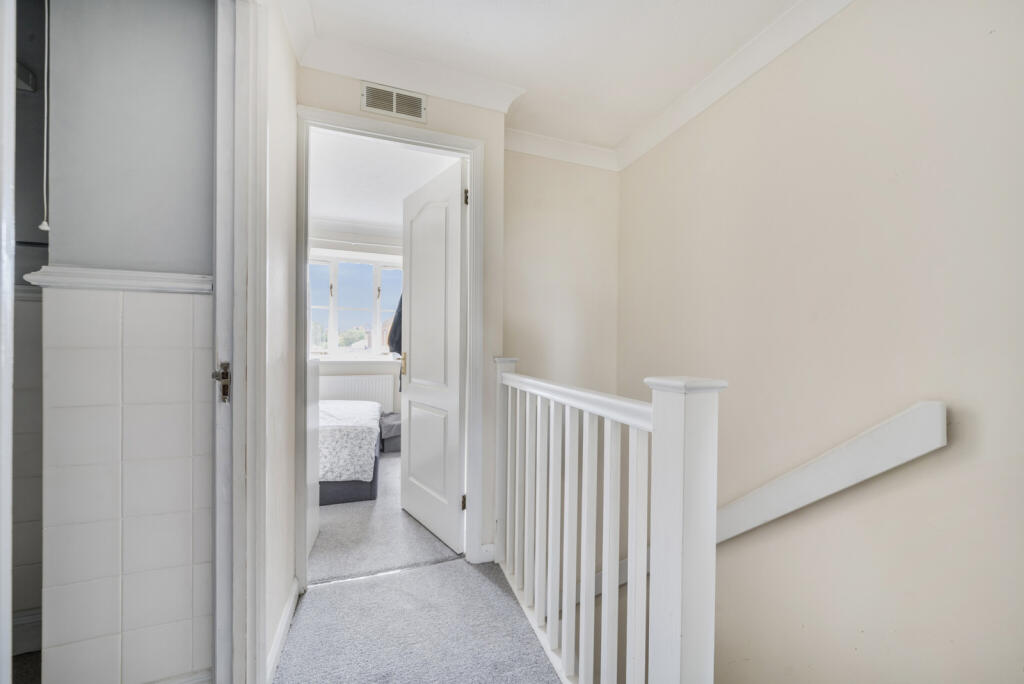 1340254-1-689db8a...