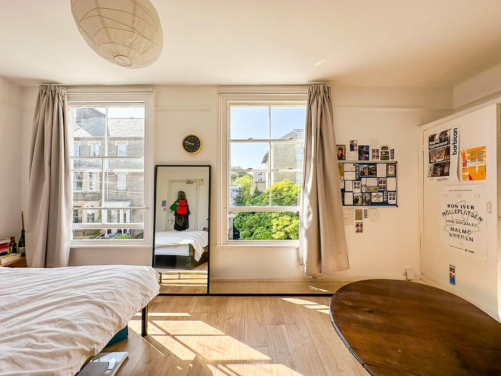 Room 6 (1)