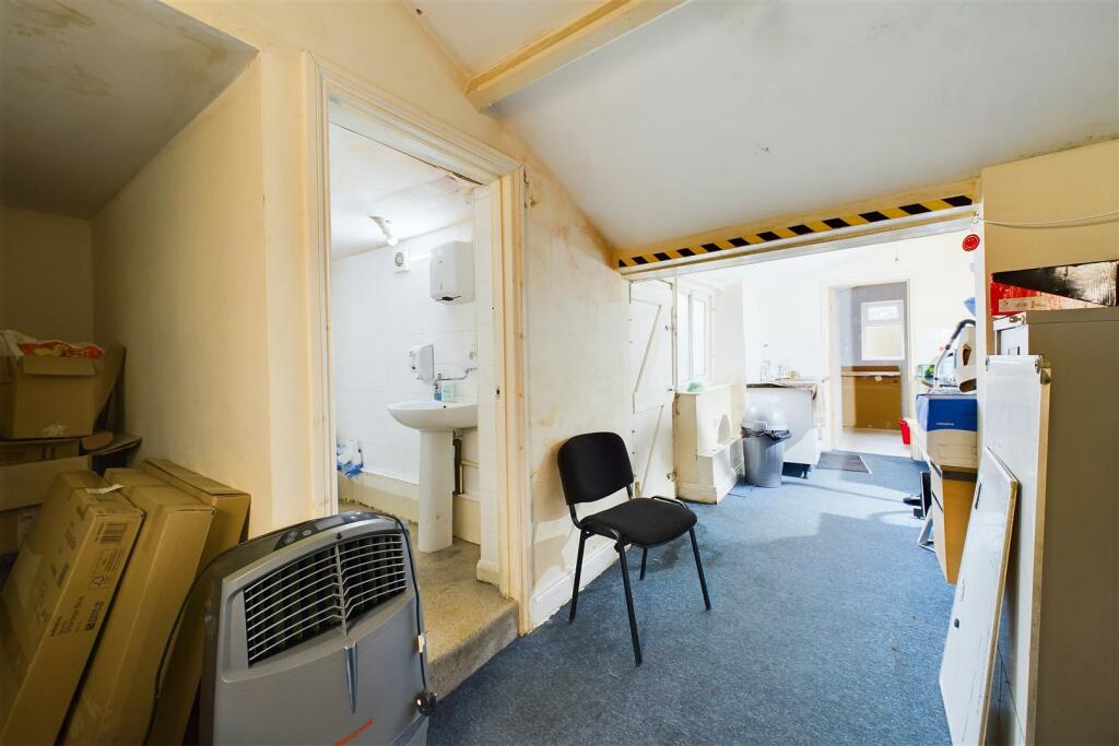 1 Richmond Terrace, Avonmouth BS11 9EW | Freehold 