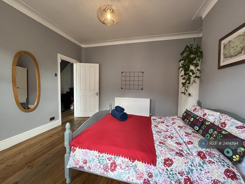 Bed Room 1 Downstairs 