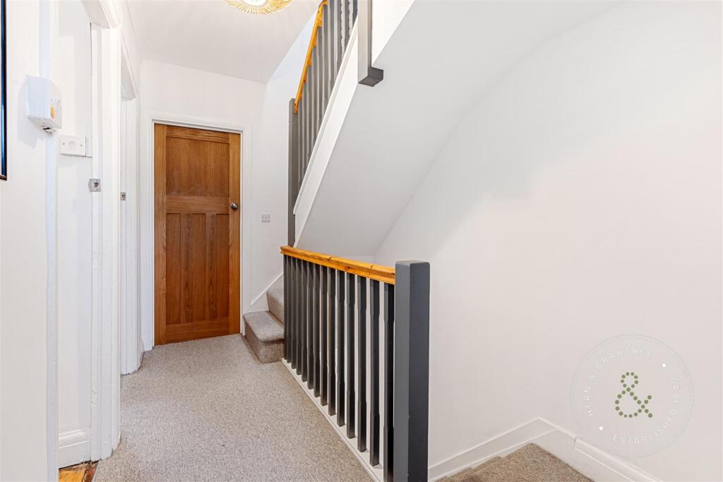 Fairwater Grove East, Llandaff, HernCrabtree (29).