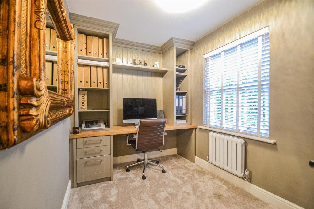 Bedroom Three /Study