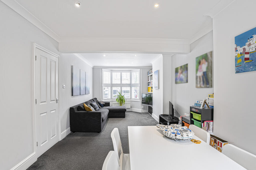 Living/Dining Room