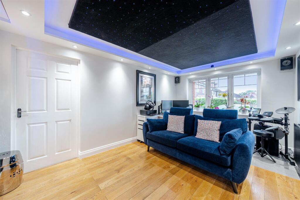 Office/TV Room