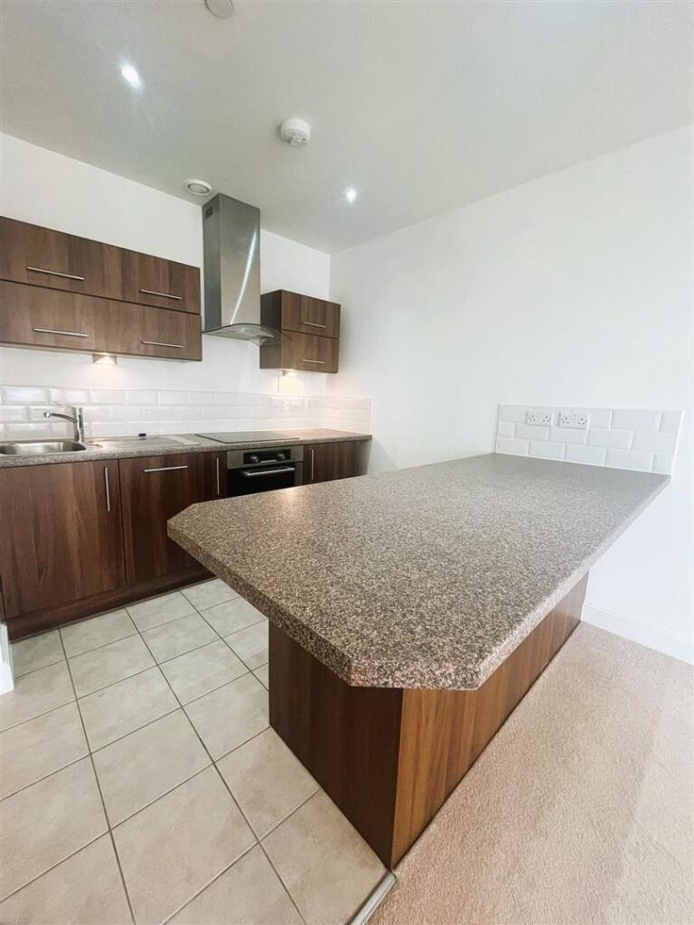 19 soar kitchen 2.JPG