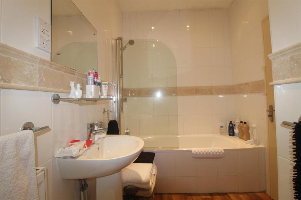bathroom.JPG