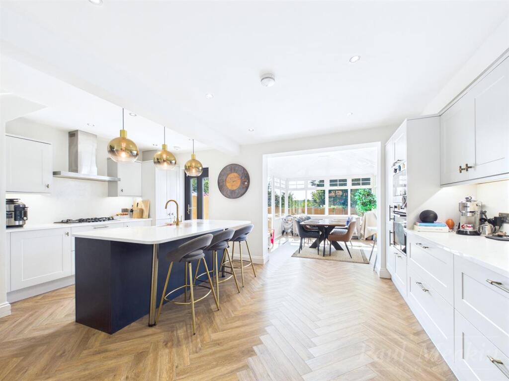 KItchen/ DIning Room