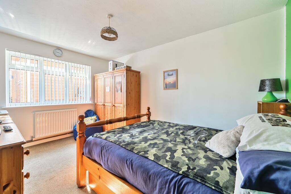 1328897-3-6880b937dafba