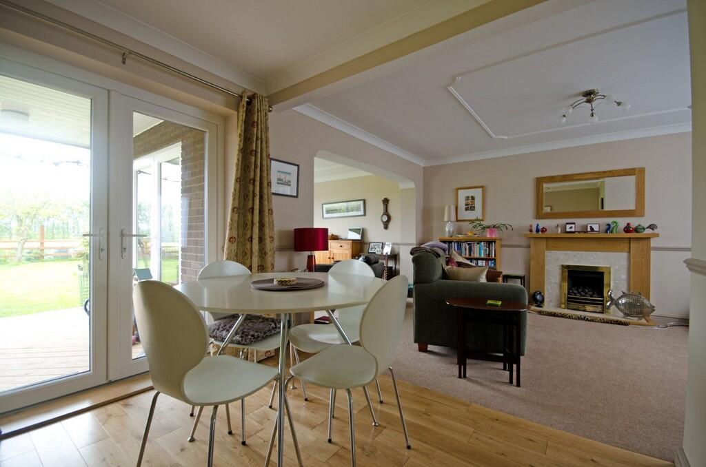 Lounge / Diner