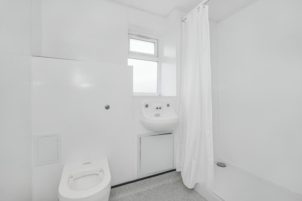 3 The Close, Cockering Road, Canterbury, CT1 3UZ