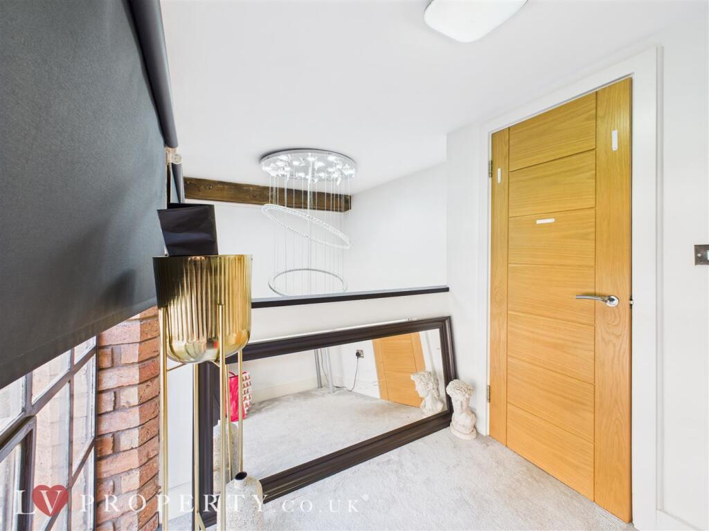 CAM05016G0-PR0110-ST