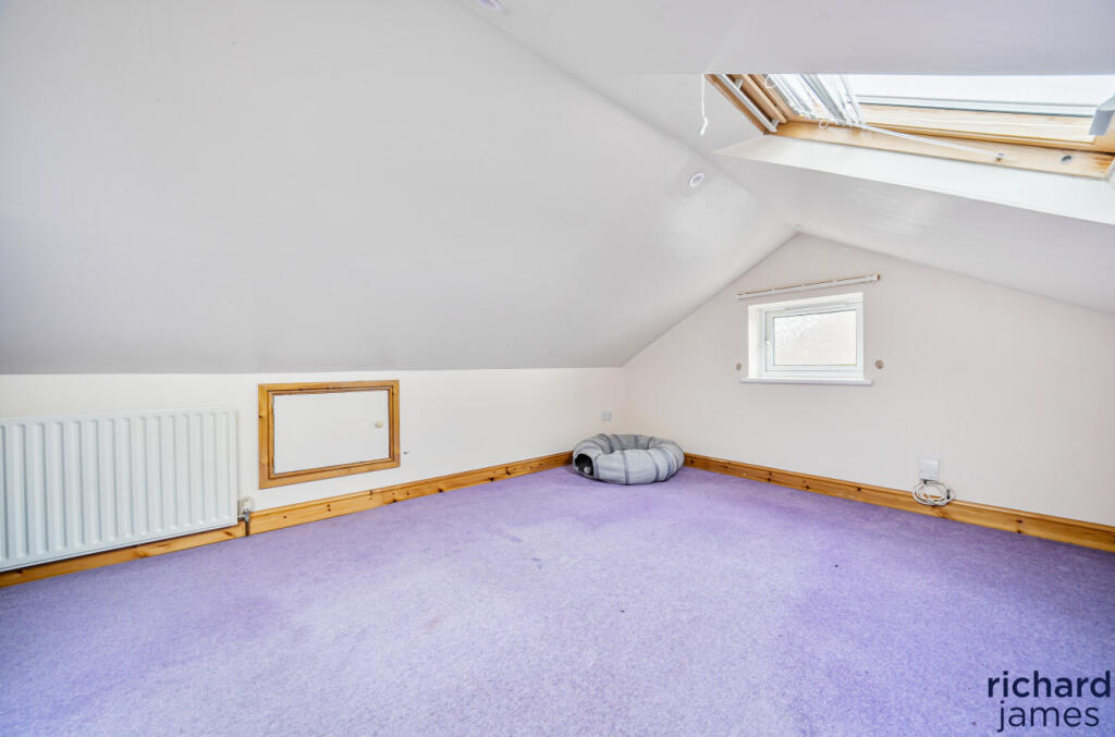 fb5bebb2e18e4f49b3084741698d7a9d