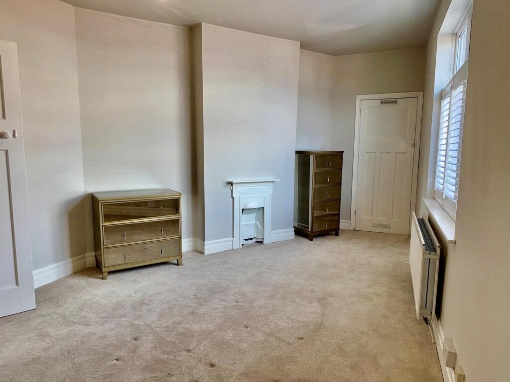 Bedroom.jpg