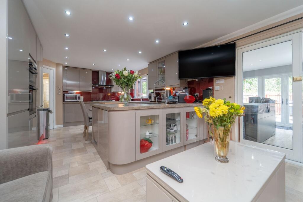 Kitchen Diner Family Room